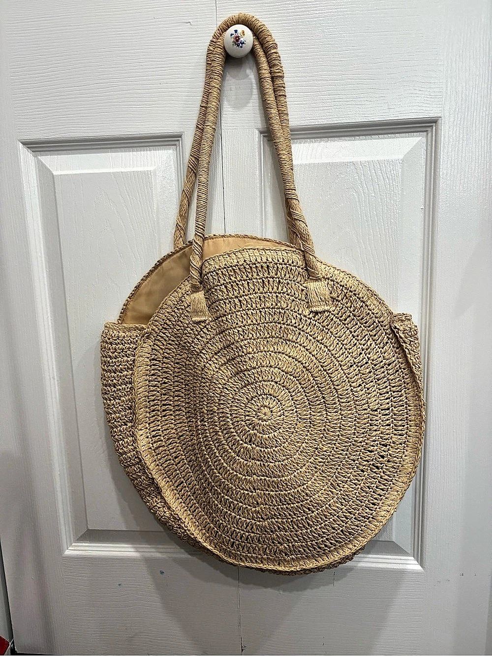 H & M Woven Tote in Brown Like New